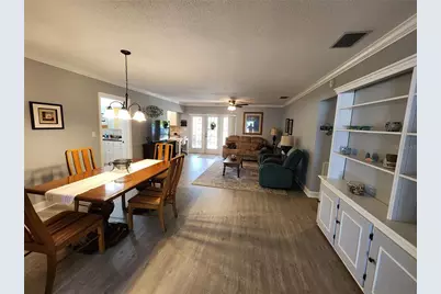 2805 49th Street E, Palmetto, FL 34221 - Photo 8