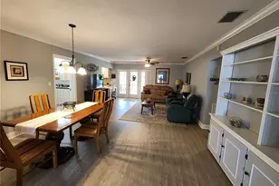 2805 49th St E, Palmetto, FL 34221 - Photo 8