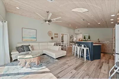 111 Cedar Avenue, Anna Maria, FL 34216 - Photo 18