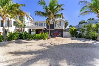 111 Cedar Avenue, Anna Maria, FL 34216 - Photo 48