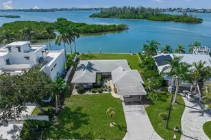 1386 Tangier Way, Sarasota, FL 34239 - Photo 24