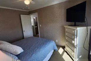 3210 Ash Terrace, Sarasota, FL 34237 - Photo 20