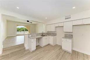 101 73rd St, Holmes Beach, FL 34217 - Photo 24