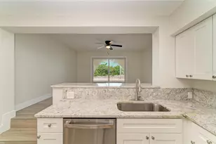 101 73rd St, Holmes Beach, FL 34217 - Photo 24