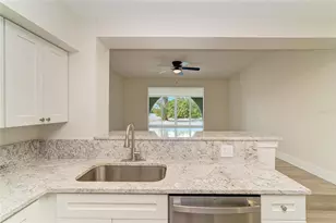 101 73rd St, Holmes Beach, FL 34217 - Photo 20