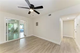 101 73rd St, Holmes Beach, FL 34217 - Photo 26