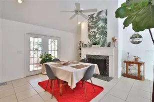 7303 Manatee St, Sarasota, FL 34243 - Photo 10