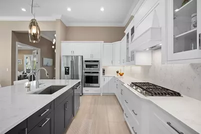 8315 Pavia Way, Bradenton, FL 34202 - Photo 16