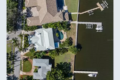 1710 Point Pleasant Avenue W, Bradenton, FL 34205 - Photo 34