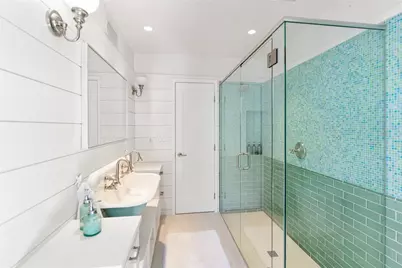 1710 Point Pleasant Avenue W, Bradenton, FL 34205 - Photo 40