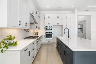 4517 Mondrian Ct, Sarasota, FL 34240 - Photo 18