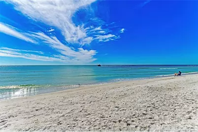 101 73rd Street #6, Holmes Beach, FL 34217 - Photo 8