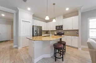 7104 Playa Bella Dr, Bradenton, FL 34209 - Photo 14