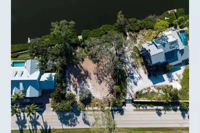 7676 Midnight Pass Road, Sarasota, FL 34242 - Photo 20