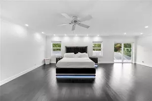 15643 Cypress Park Dr, Wellington, FL 33414 - Photo 32