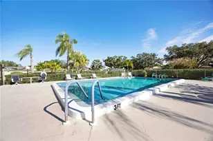 4581 Lakecrest Pl, Sarasota, FL 34233 - Photo 22