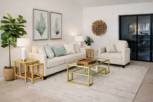 4581 Lakecrest Pl, Sarasota, FL 34233 - Photo 6