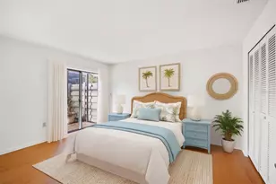 4581 Lakecrest Pl, Sarasota, FL 34233 - Photo 14