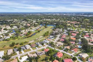 4755 Ringwood Meadow, Sarasota, FL 34235 - Photo 2