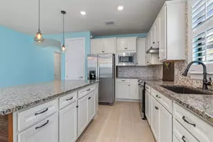 2633 Daisy Dr, North Port, FL 34289 - Photo 16