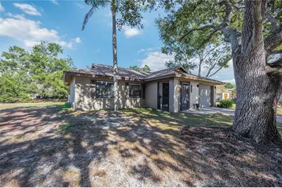 5707 Deer Hollow Lane W, Sarasota, FL 34232 - Photo 2