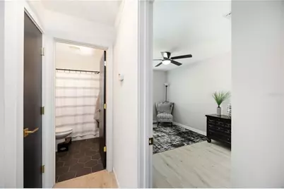 5707 Deer Hollow Lane W, Sarasota, FL 34232 - Photo 20