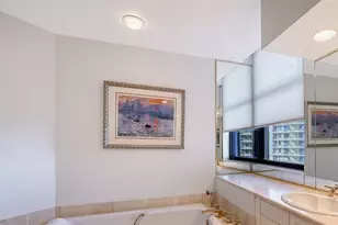1241 Gulf of Mexico Dr, Longboat Key, FL 34228 - Photo 32