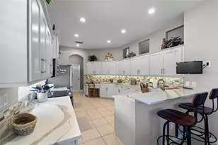 5175 Cantabria Crest, Sarasota, FL 34238 - Photo 16