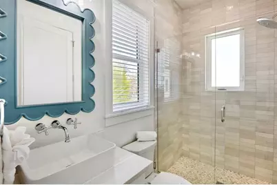 2105 Avenue C, Bradenton Beach, FL 34217 - Photo 30