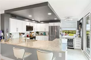 6265 Sun Blvd, Saint Petersburg, FL 33715 - Photo 16