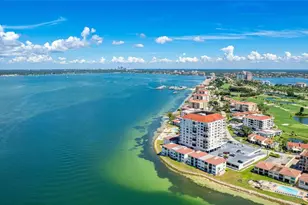 6265 Sun Blvd, Saint Petersburg, FL 33715 - Photo 1