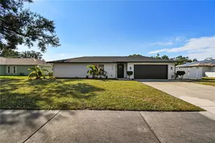 7304 Claries Dr, Sarasota, FL 34243 - Photo 58