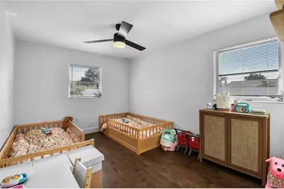 7304 Claries Drive, Sarasota, FL 34243 - Photo 42