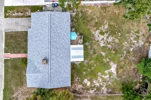 605 51st St W, Bradenton, FL 34209 - Photo 28