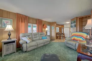 247 Palm Ln, Palmetto, FL 34221 - Photo 8