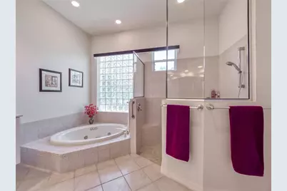 6631 Waters Edge Way, Lakewood Ranch, FL 34202 - Photo 52