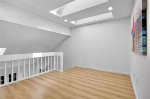 3237 Golden Eagle Ln, Sarasota, FL 34231 - Photo 18