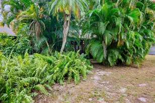 3237 Golden Eagle Ln, Sarasota, FL 34231 - Photo 28