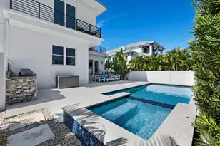 6810 Longboat Dr S, Longboat Key, FL 34228 - Photo 44