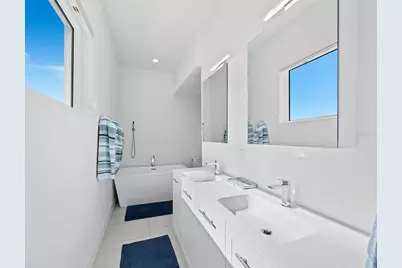 6810 Longboat Drive S, Longboat Key, FL 34228 - Photo 50