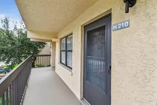 515 30th Ave W, Bradenton, FL 34205 - Photo 4