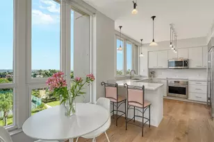 1211 Gulf of Mexico Dr, Longboat Key, FL 34228 - Photo 4