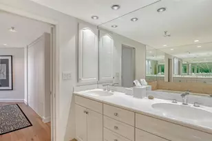 1211 Gulf of Mexico Dr, Longboat Key, FL 34228 - Photo 24