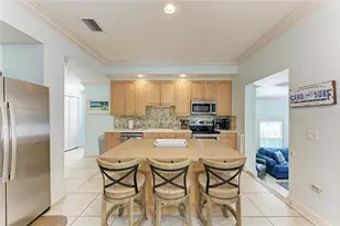 4003 5th Ave, Holmes Beach, FL 34217 - Photo 14