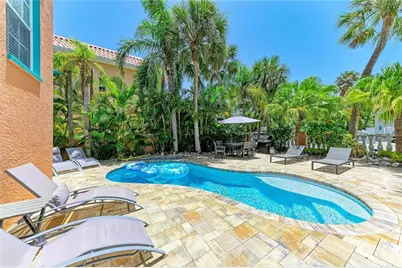 4003 5th Avenue, Holmes Beach, FL 34217 - Photo 42