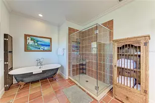 4003 5th Ave, Holmes Beach, FL 34217 - Photo 36