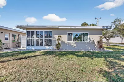 14 Strathmore Boulevard #14, Sarasota, FL 34233 - Photo 30