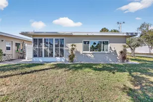 14 Strathmore Blvd, Sarasota, FL 34233 - Photo 30