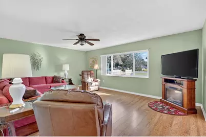 14 Strathmore Boulevard #14, Sarasota, FL 34233 - Photo 8