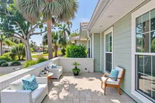 630 Venice Ln, Sarasota, FL 34242 - Photo 6